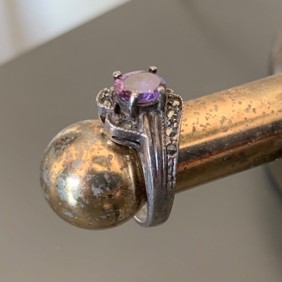Sterling Silver .925 Amethyst & Marcasite Ring – Vintage Style - Picture 3 of 6